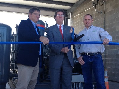 Largest CNG fueling station opens in Houston
